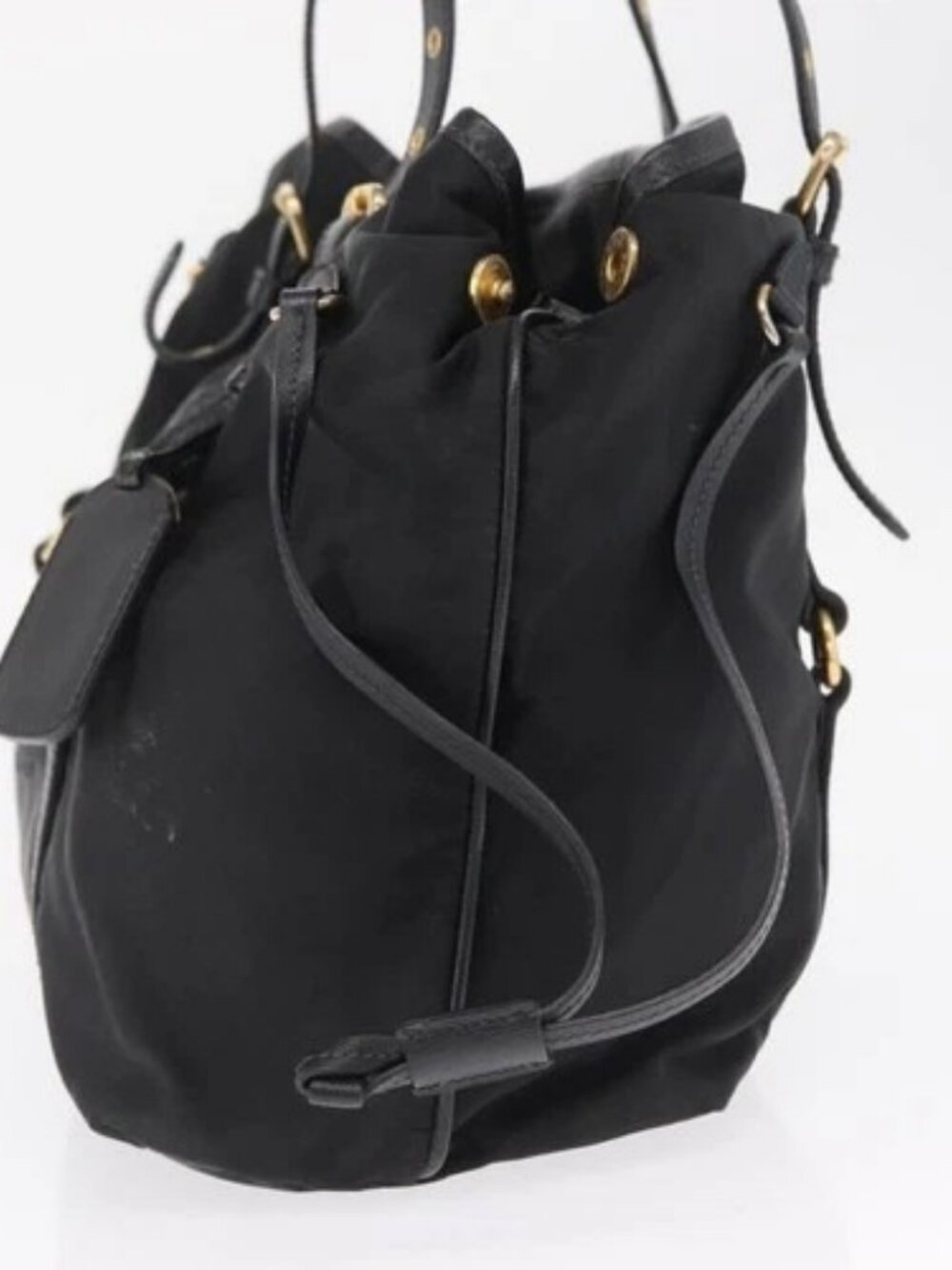 PRADA Tote Bag Nylon Black Gold Auth 157581 - Picture 3 of 16